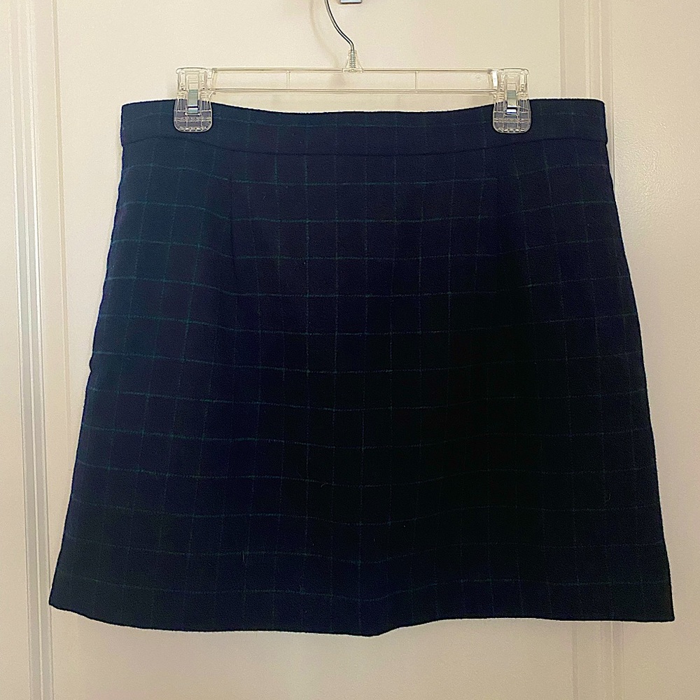 FINAL SALE Navy and Green Lattice Skirt EUC